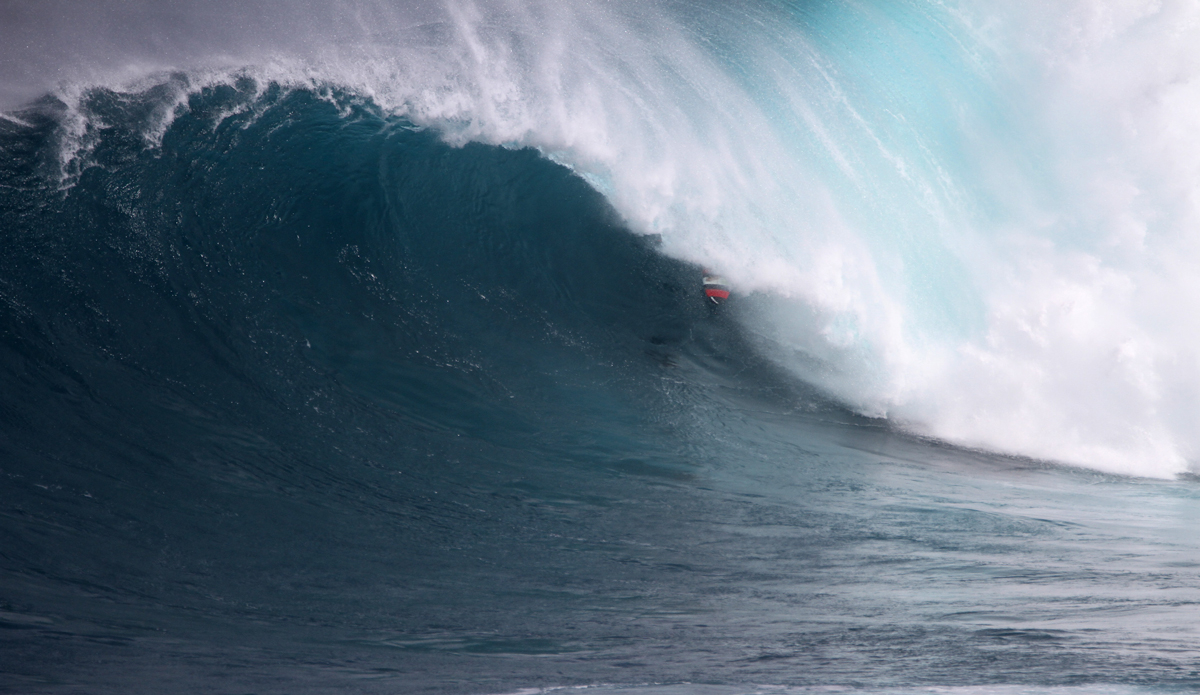 albee-layer-airdrop-paddle-in-barrel-2-feb-25-2016-lynton