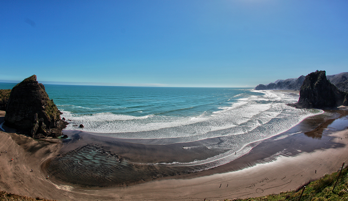 piha-beach