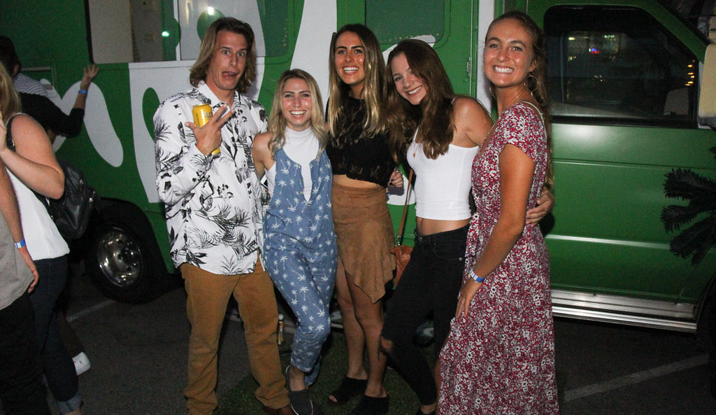 7-28-2016-us-open-of-surfing-206-xl