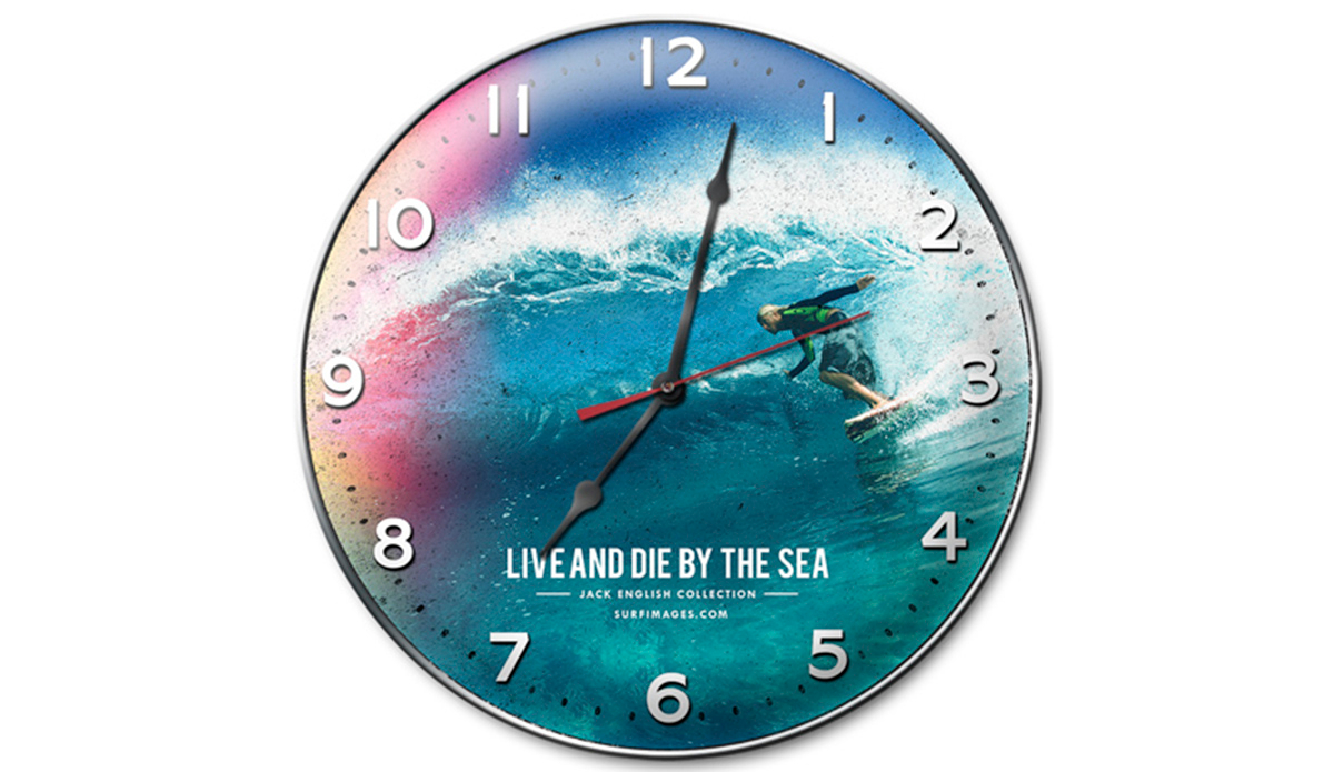 surfing-wall-clock-live-and-die-by-the-sea-2