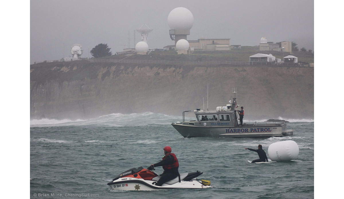 harbor-patriol-providing-support-at-mavericks