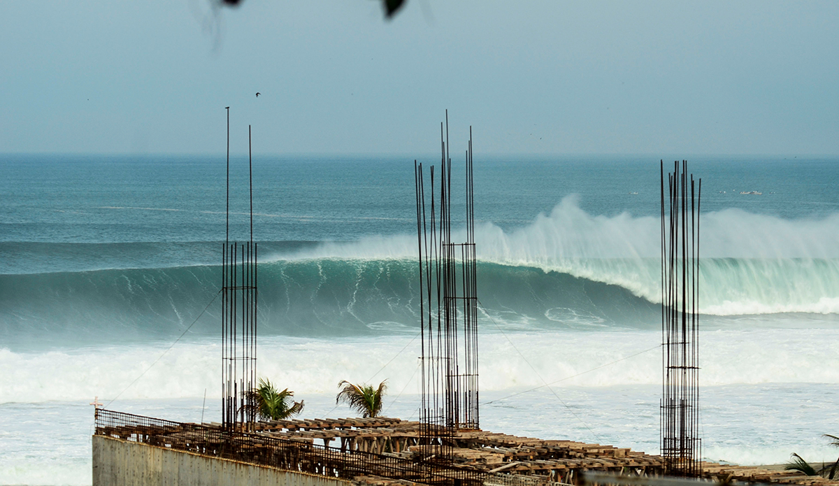 peak_of_the_swell_23