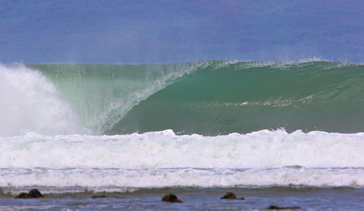 summer-2015-epic-south-swell-all-the-stars-lined-up-at-ala-moana-st-full-moon-low-tide-and-peaking-swell-early-in-the-morning-the-boys-were-getting-10-secound-barrel-rides-all-the-old-timers-were-s
