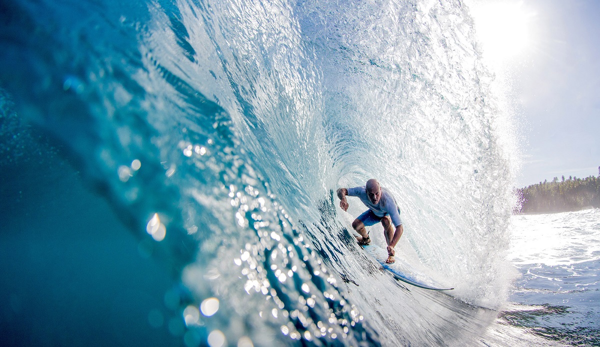 telo-islands-surfing-photography