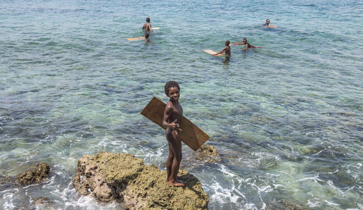 madang_plywoodsurfing03-1024x593