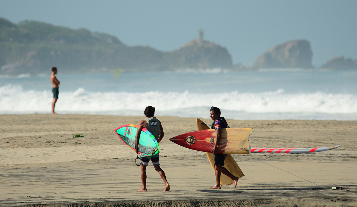 second_swell_of-_the_season_wed_jun_15_morning_view_24