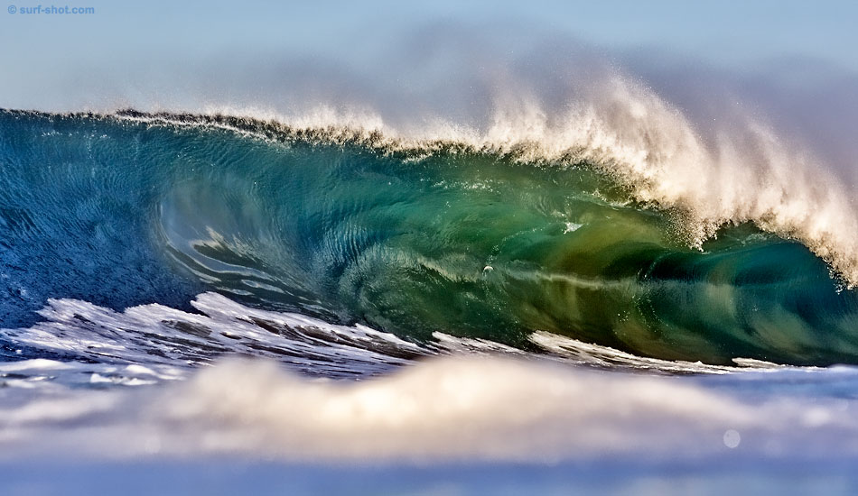 December 2009. Good swell, plenty of sand, and good weather. Photo: Surf-Shot.com