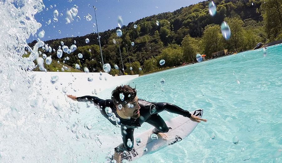 gony_zubizarreta_at_wavegarden_cove