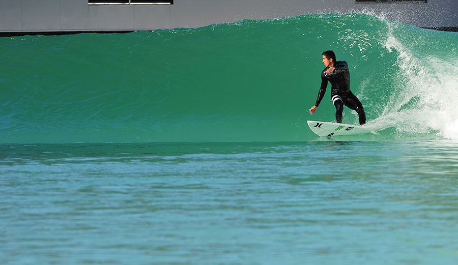 miguel_pupo_at-wavegarden_cove