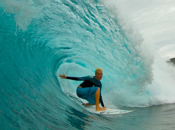 Keala Kennelly Backdoor Pipeline Barrell