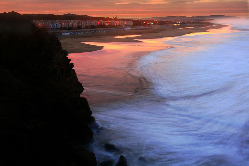 Ocean Beach, San Francisco. Photo: Mila Zinkova