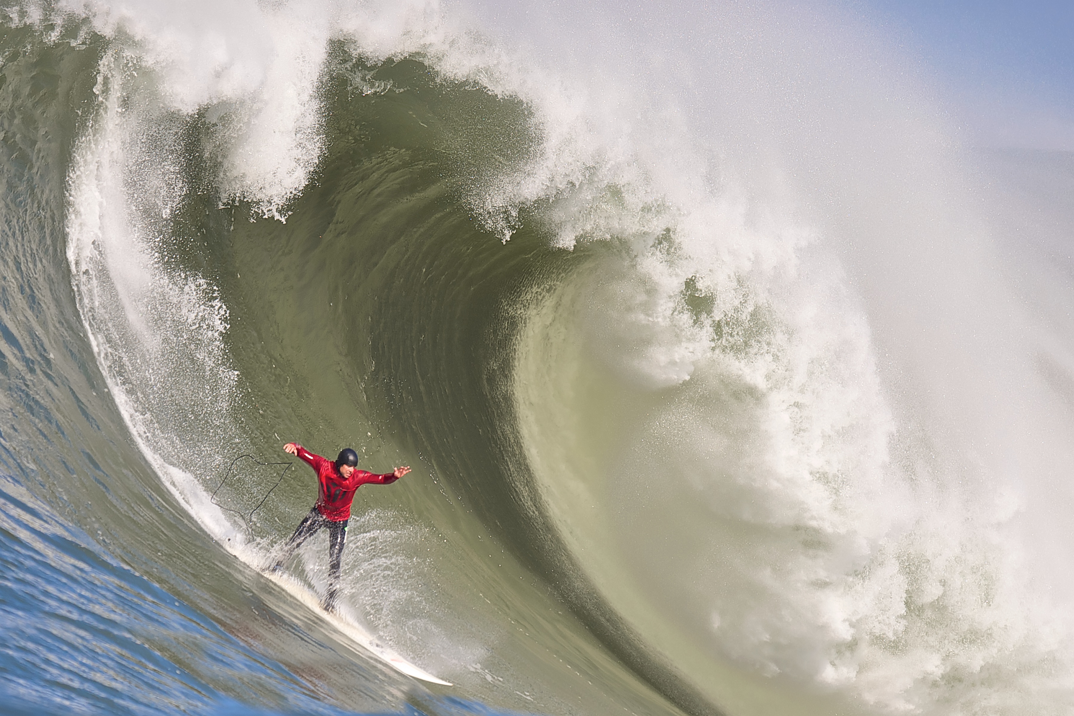 Surf Maverick's Big Wave