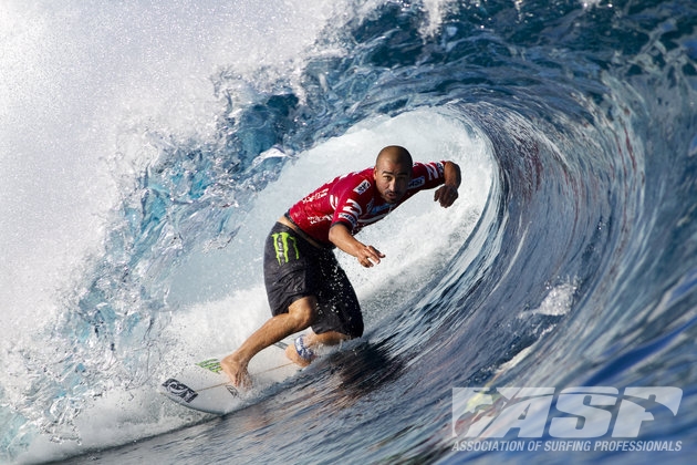 Bobby Martinez at Teahupoo – last year of course. Photo: ASP/Kirstin Bobby Martinez surfs Teahupoo