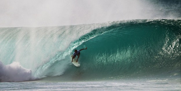 Kieren Perrow defeated Joel Parkinson at Pipeline to claim his first World Tour Victory. Photo: ASP Kieren Perrow defeated Joel Parkinson at Pipeline to claim his first World Tour Victory. Photo: ASP