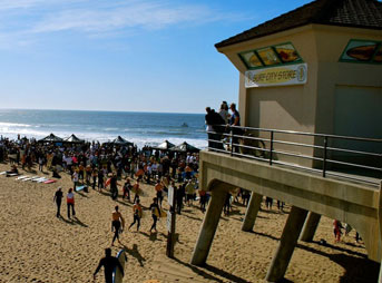 Sean Collins memorial paddle out