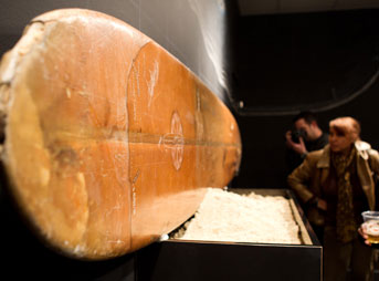 Last night, Nike Surfing premiered 12 Miles North at the Montalban Theatre in Hollywood, but it wasn't your typical surf premiere: ballet, dancing, spoken word poetry, and scrimshaw all made an appearance.
