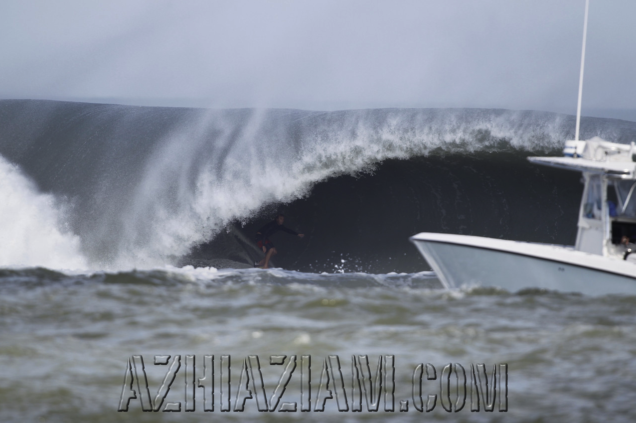 Peter Mendia at the Pumphouse. You could say he got a few good ones. Photo: Mike Jones/Azhiaziam.com