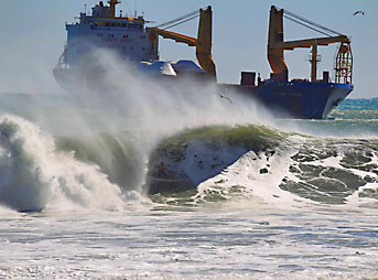Florida got really big during Sandy. Really big. Photo: Mike Jones/Azhiaziam.com