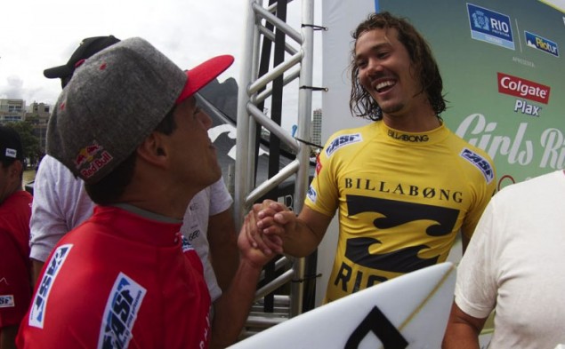 One might say Jordy and Adriano will be friends forever. One might say that. Photo: ASP