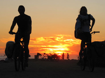 The sun sets at Lower Trestles after another day free of toll road construction. Let's keep it that way!