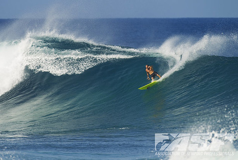 carrollpipekirstin Tom Carroll, Pipeline, ASP, big wave surfer, Storm Surfers