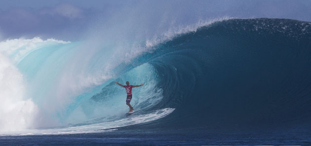 Kelly Slater's command of Cloudbreak on that final day was Godlike. Photo: ASP/Kirstin Kelly Slater Cloudbreak Volcom Fiji Pro