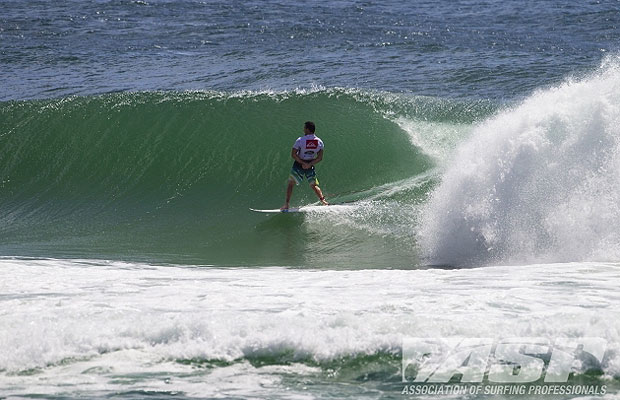 Unless you're Joel Parkinson, an effortlessly perfect ride at Kirra is something you'll have to wait a little longer for. Photo: ASP/Kirstin