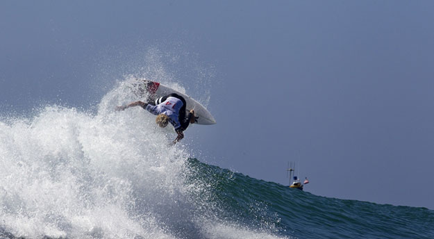John Florence, Trestles, day two. Not one for boundaries. Photo: ASP/Rowland