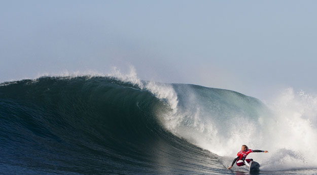Owen Wright, setting up at Bells pre-injury. Photo: ASP/ Kirstin