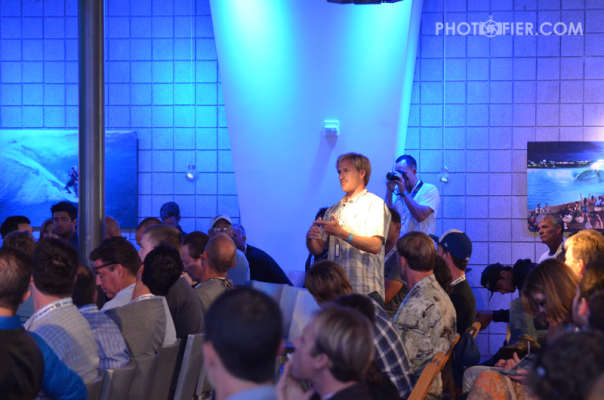 The crowd gets involved in the sustainability discussion