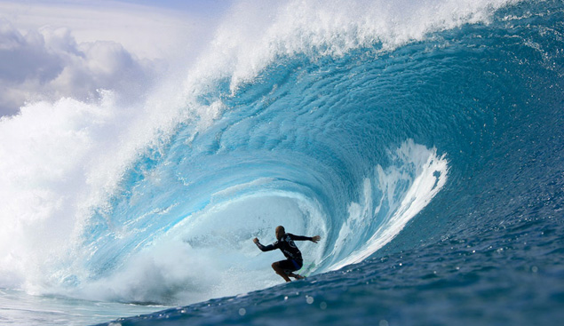 Kelly, mid-way through his perfect 10. Photo: Bielmann