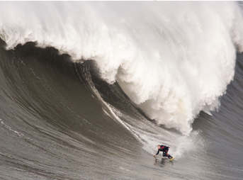 He wasn’t even sure he wanted to go. Tracking the swell, big-wave surfer Andrew Cotton, known more commonly as Cotty among friends and fellow surfers, was considering the outer banks of the nearby Emerald Isle instead.