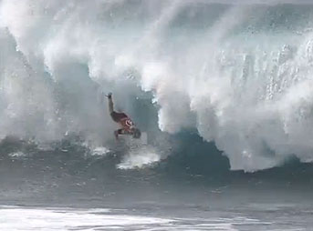 Pipe is truly terrifying. Grown men openly weep while urine trickles down their legs, and their wives shriek and faint on to the sand. To satiate your lust for blood, here are the best wipeouts from the Volcom Pipe Pro.