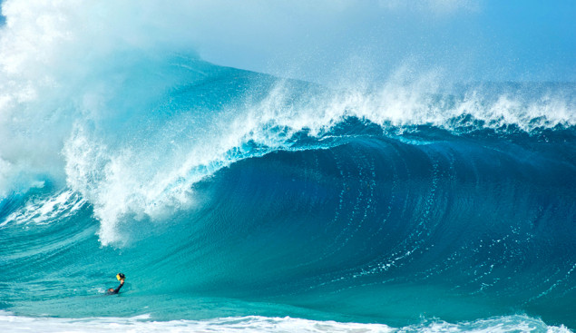Clark goes big by going under. Photo: Gregg Miller Clark goes big by going under. Photo: Gregg Miller