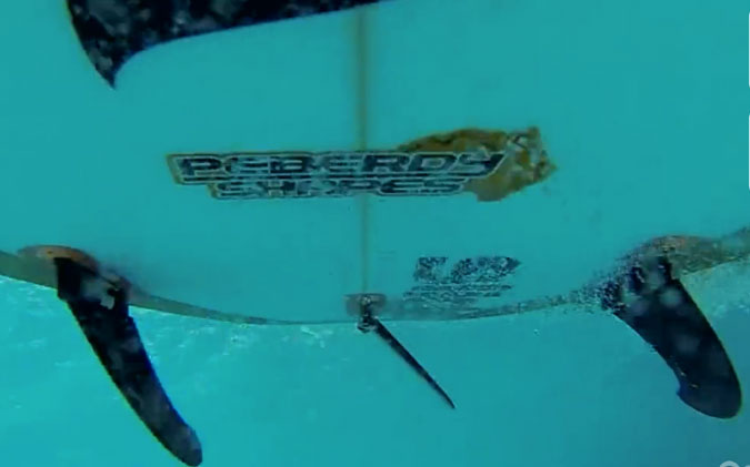 This is an oddity. Maybe it's a good oddity? Maybe having fins that rotate during turns to reduce drag won't make your surfboard a slippery little bar of soap. Or maybe it will, but you'll love it. Either way, it's interesting, right?