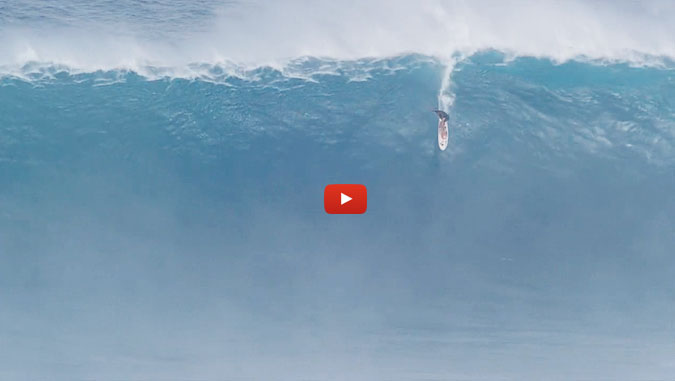 The season of big waves is coming to an end for Jaws, and Skullbase and the boys enjoyed the time spent there. Here's a compilation of the surfing thats gone on this past year at Jaws (Peah'i).