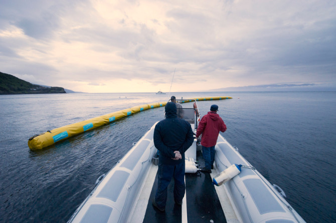 To save the ocean, use the ocean. Cleanup by current. Photo: <a href="https://www.theoceancleanup.com/">The Ocean Cleanup</a>