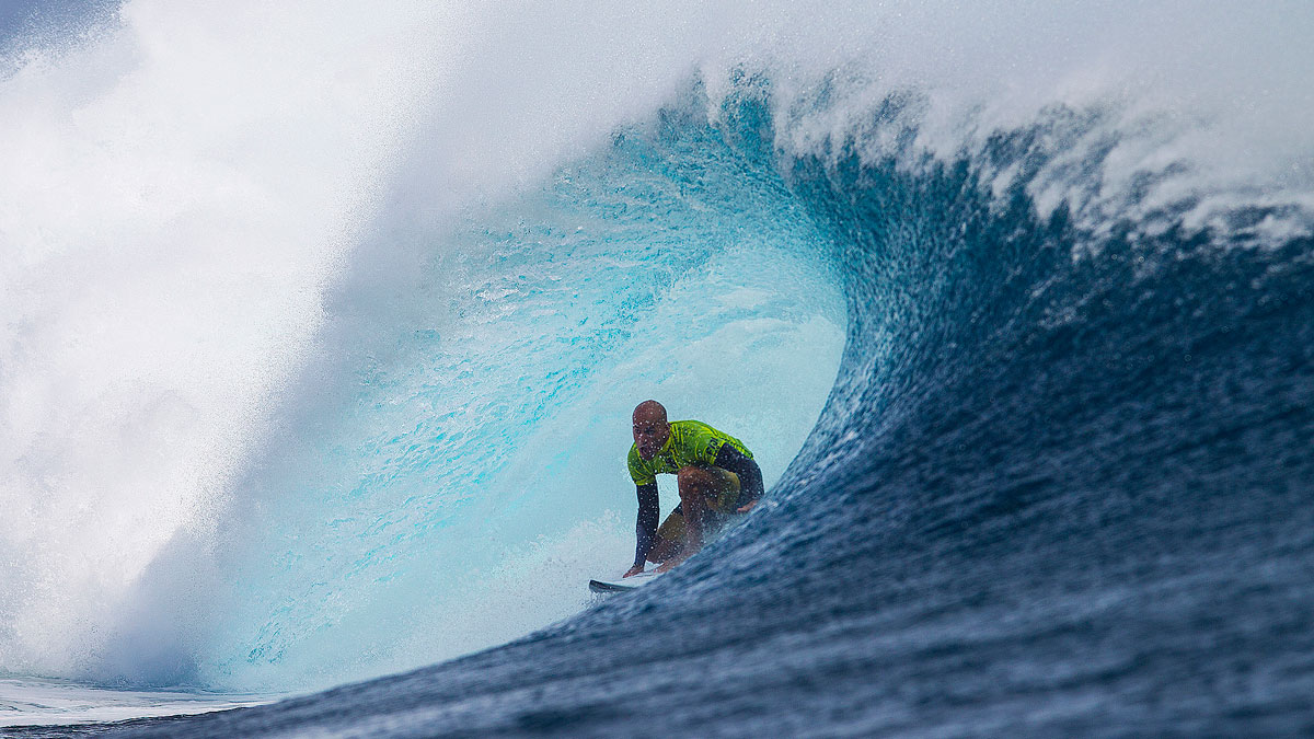 Of course, Cloudbreak is still Cloudbreak, and barrels were found, sometimes in the oddest places. The world's best surfers certainly are good at surfing.