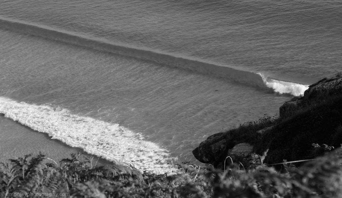 There’s some fun summer shorebreak shots with blue skies and amazing water clarity, beautiful clean winter swells with amazing light and then the brutal, epic winter storms that battered the UK this past winter.