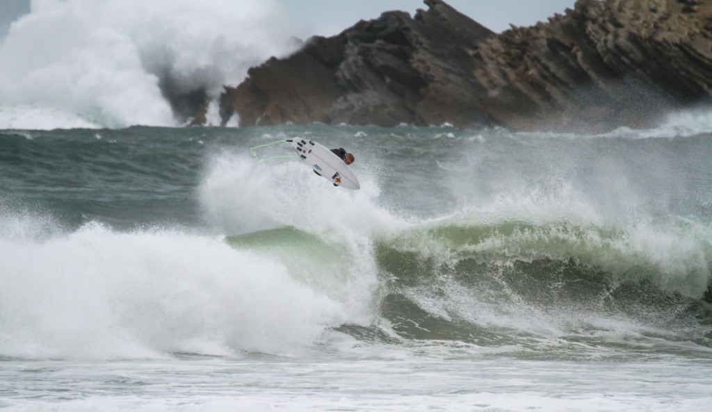 Whether you count 540 or 720, one thing is obvious: Kelly Slater has got a lot more up his sleeve. And we can't wait to see it.