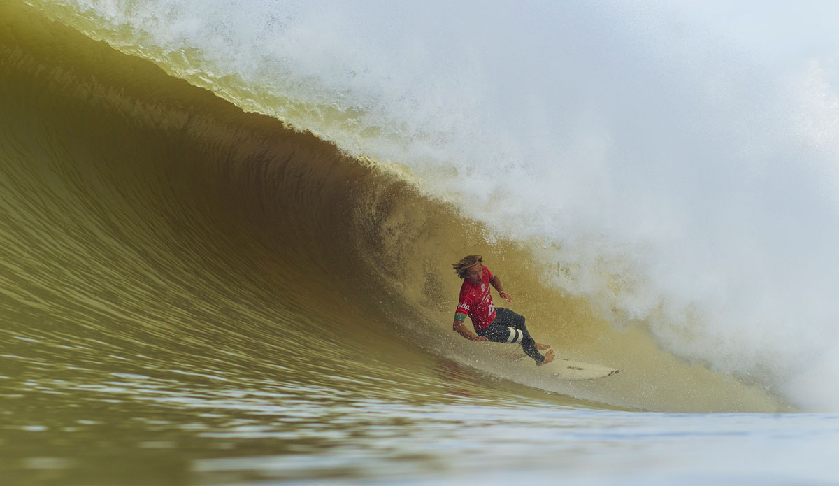 World Title Race Goes to Pipeline: Medina and Slater Eliminated From Rip Curl Pro Portugal