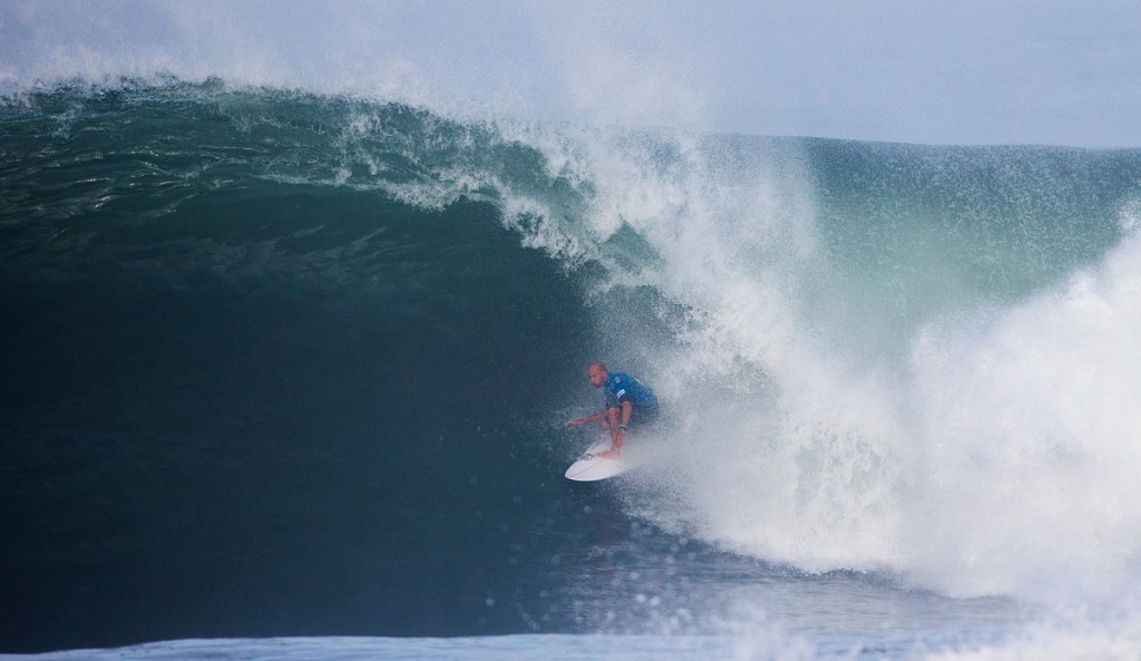 Conditions were exactly what we've come to expect (or hope for) from the french beach break: thick, deep, sand-filled pits.