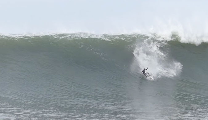 Joshua Ryan jumped on the trampoline with a very bloated Mavericks – and like any good friend on a trampoline, Mavs gave him the double bounce of a lifetime.