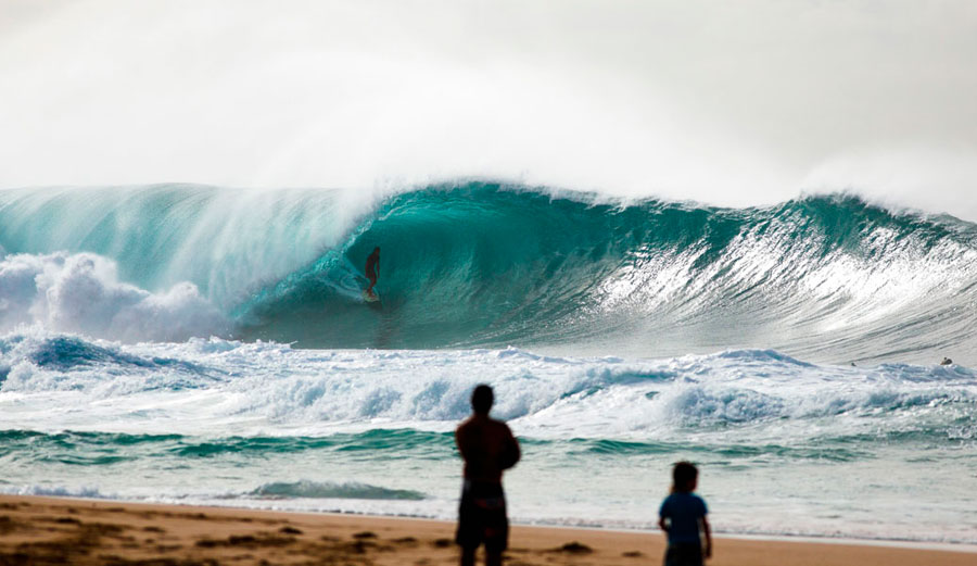 Soon after the contest was called off, everything changed. One of the best free surf sessions in years proceeded to knock the socks off everyone watching.
