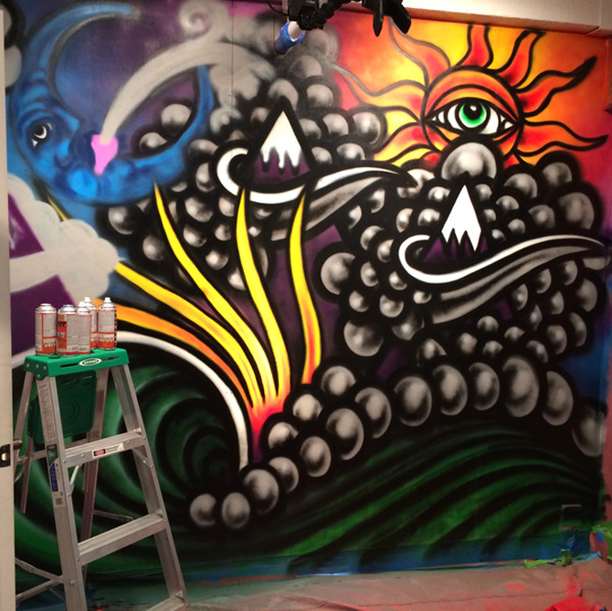 The mural comes to life. The moon gives a big exhale. Photo: Alex Hillinger | Asymbol