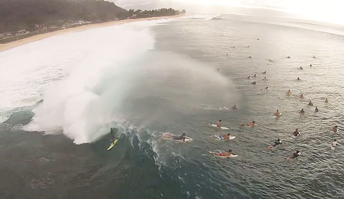 Epic Sunday at Pipe