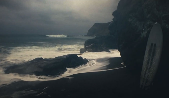 The day before taking off to Big Sur, I fried my Canon 5D, so all I had available up there was my iPhone and fortunately a pretty legit underwater housing for it.