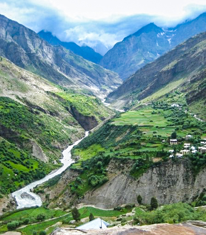 The valley at Keylong, Himachal Pradesh. Photo: John Robison IV