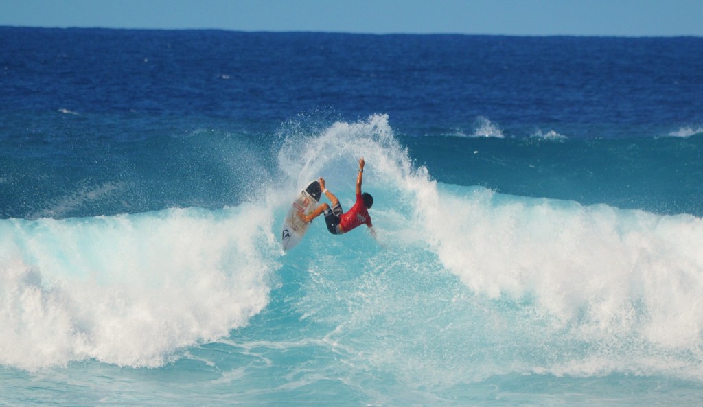 Imaikalani Devault won the open men's division