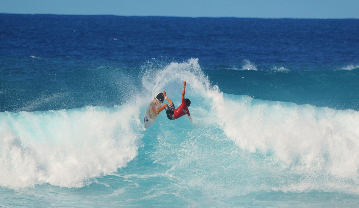 Imaikalani Devault won the open men's division